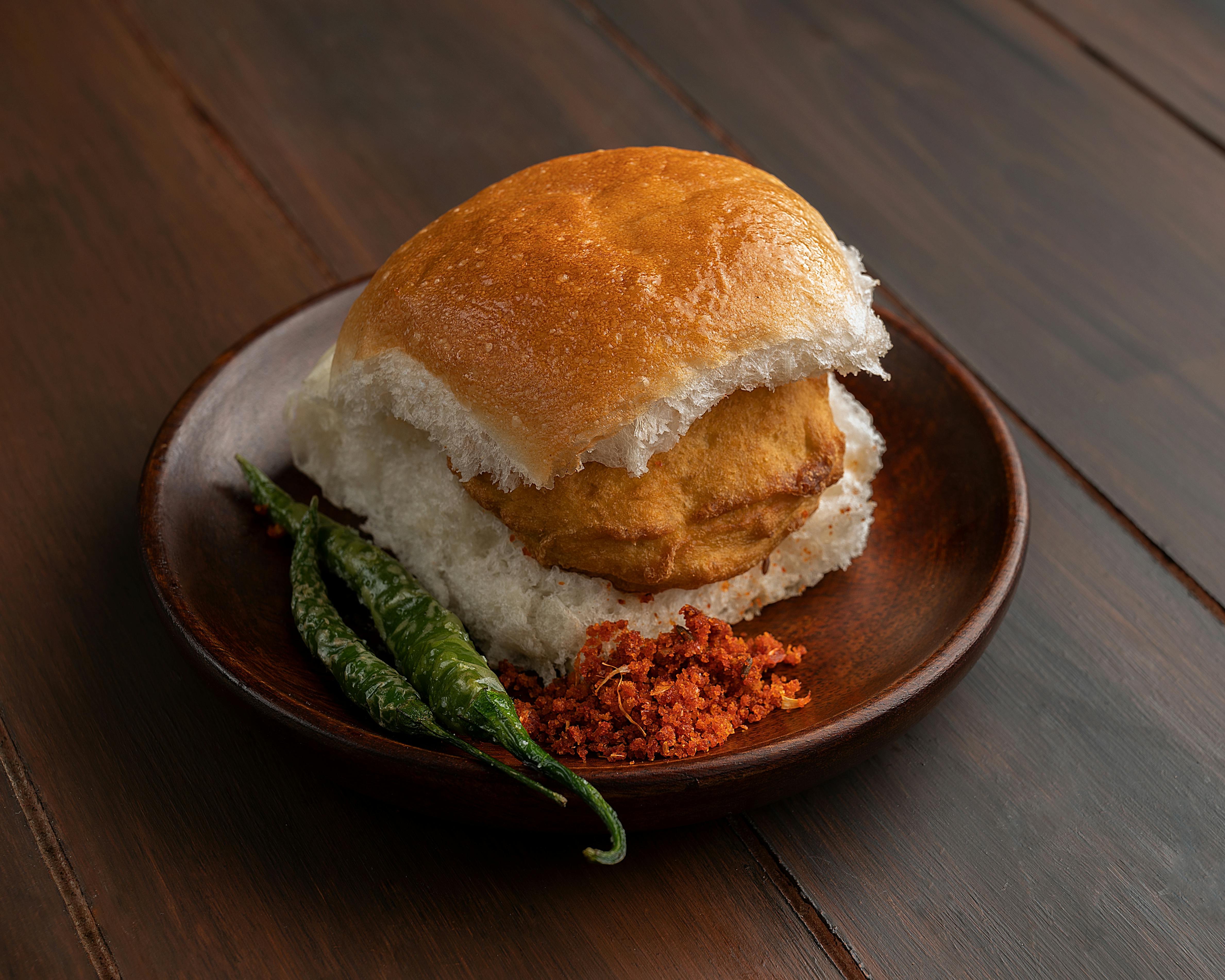 Vadapav